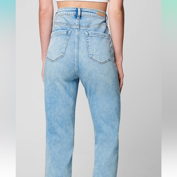 BLANK NYC  NWT ribcage straight leg denim jeans light wash‎ relax fit sz 26 - Picture 3 of 12